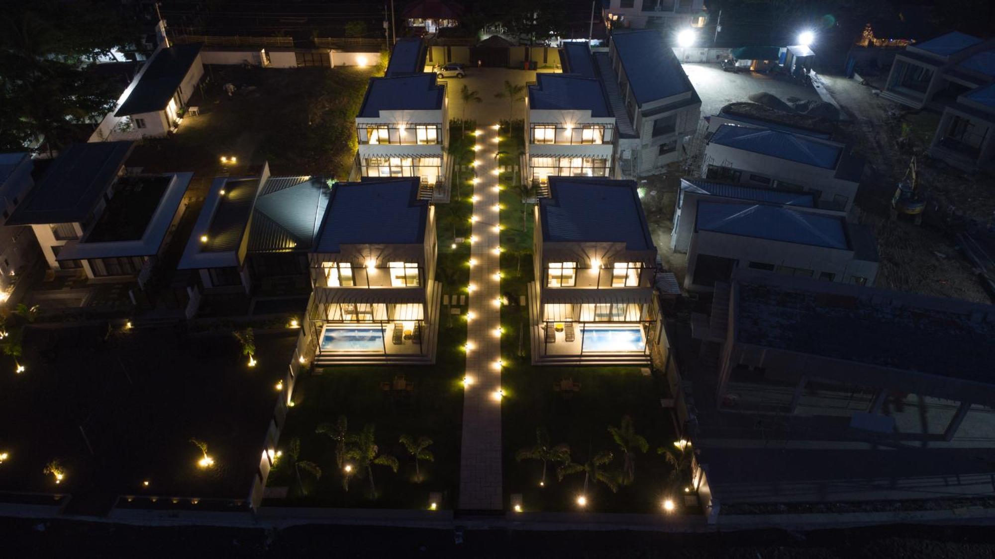 Araya Beach Casas باتانجاس المظهر الخارجي الصورة