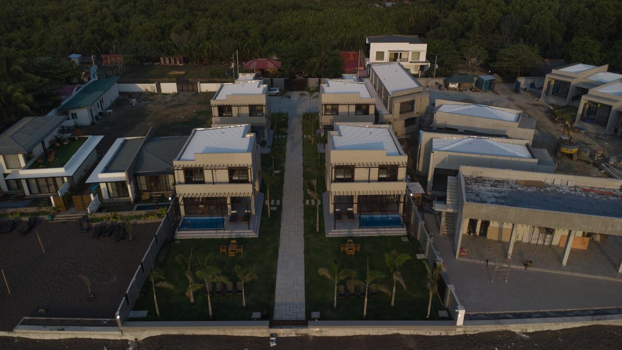 Araya Beach Casas باتانجاس المظهر الخارجي الصورة